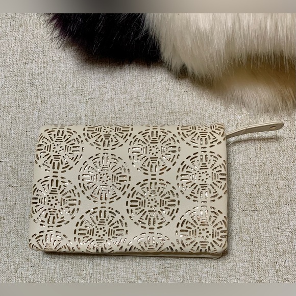 🌸Street Level Clouch, New, Khaki/Gold🌸#STREET - Picture 3 of 11